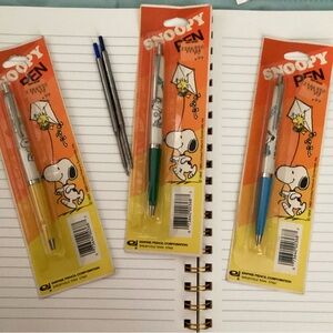 Peanuts Snoopy Lucy Yellow, Blue and Green ballpoint vintage pens